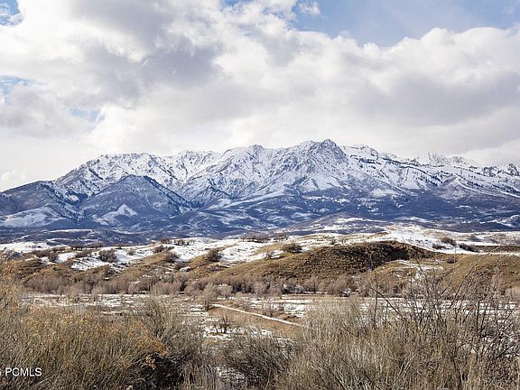 5th image of 6363 Willow Creek Rd #127