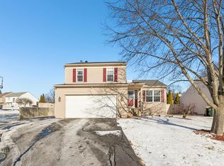 148 W Lindsay Dr, Round Lake Beach, IL