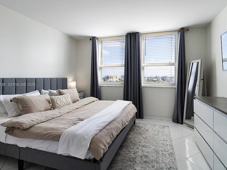 90 Alton Rd #1005 — Photo 11
