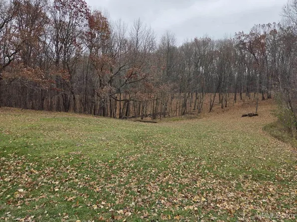 423 12th St, Prairie Farm, WI 54762