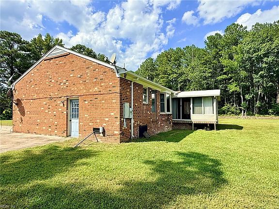 3rd image of 6147 Proctors Bridge Rd