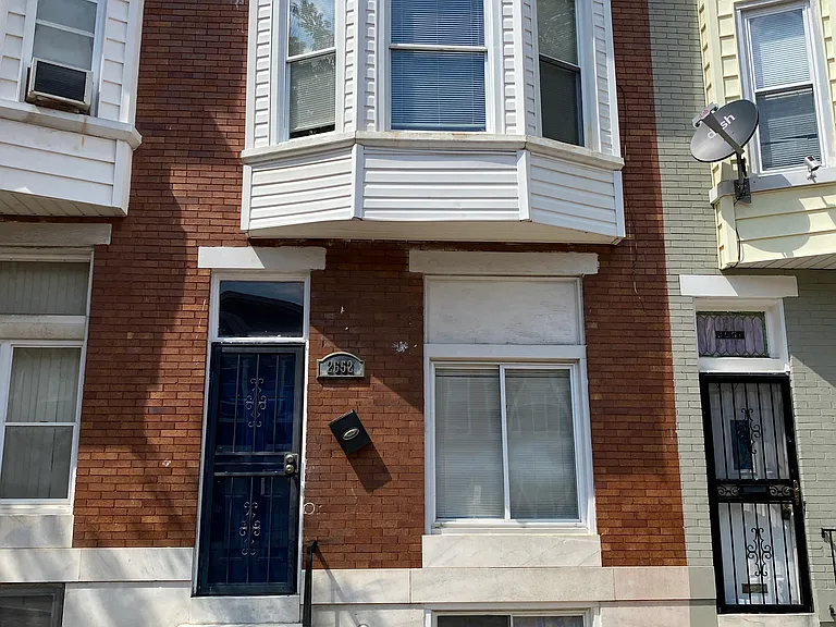 2652 Harlem Ave — Photo 1