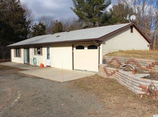 349 Gahbauer Rd, Hudson, NY 12534