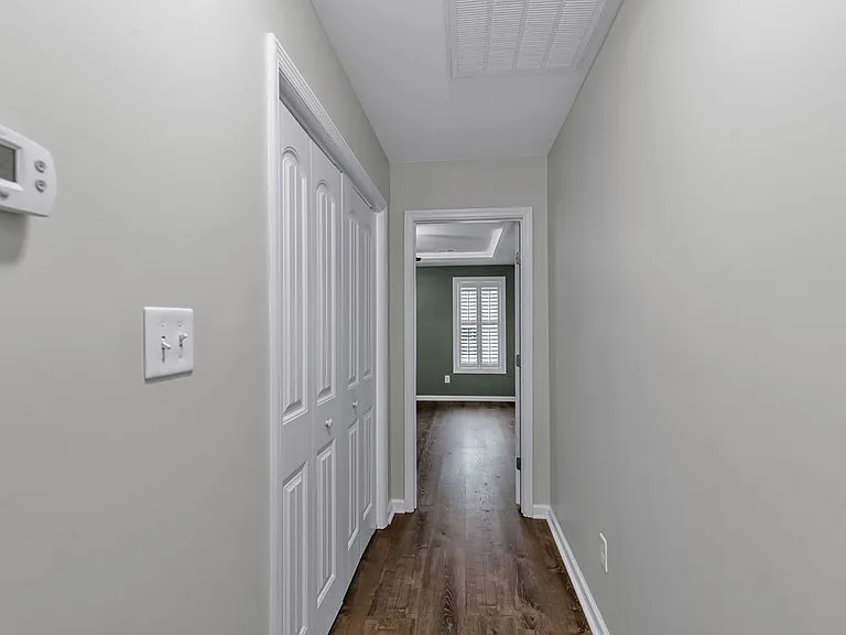 202 Cottage Brook Ct — Photo 18