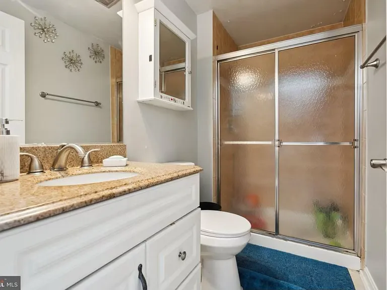 5083 Macnamara Dr — Photo 16