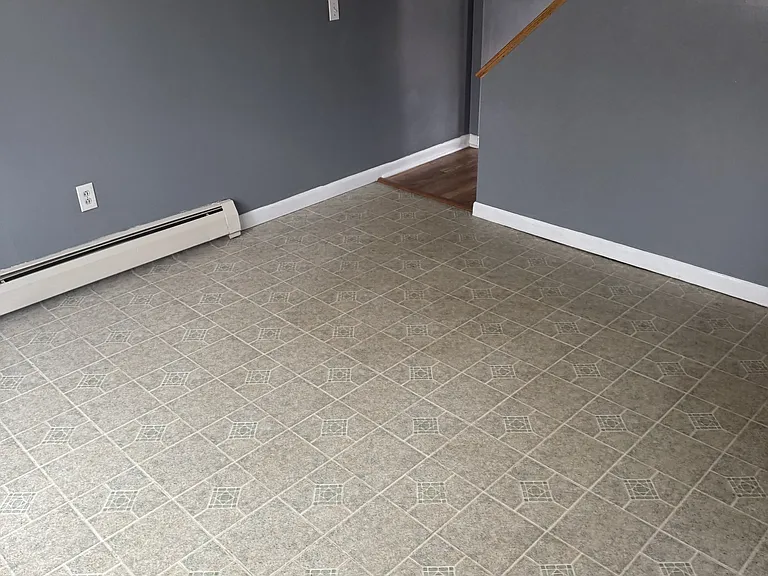 14 Kelley St — Photo 2