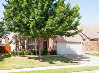 2800 Thorncreek Ln, Fort Worth, TX 76177