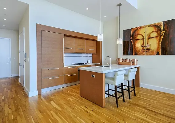 Rented by Compass | media 75