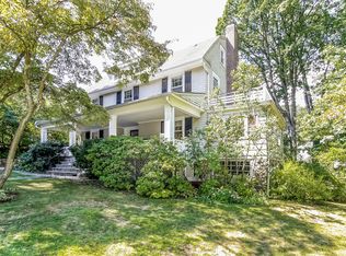 1335 Bolton Rd, Pelham, NY 10803
