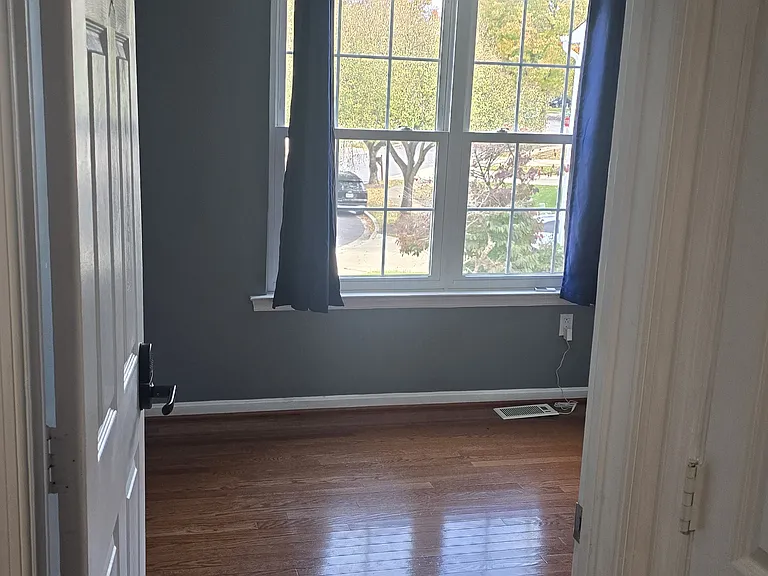 Grenfell Ct — Photo 13