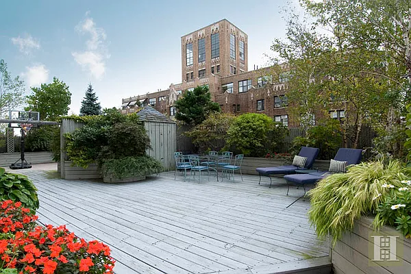 Sold by Halstead Real Estate | media 5