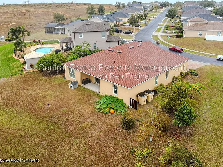 9861 Lenox St — Photo 25