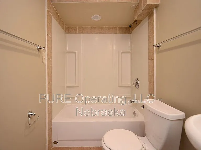 2967 Harris St #6 — Photo 9