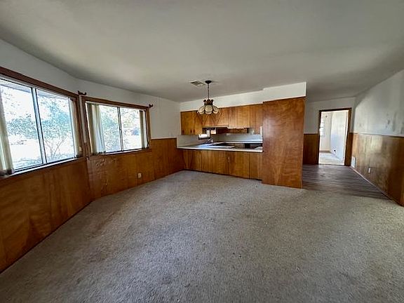 2nd image of 411 N 31st St