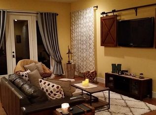 5510 Larkin St, Houston, TX 77007