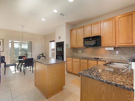 3rd image of 4005 Sandia Vista Ct