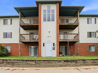 143 S Scott Blvd, Iowa City, IA 52245