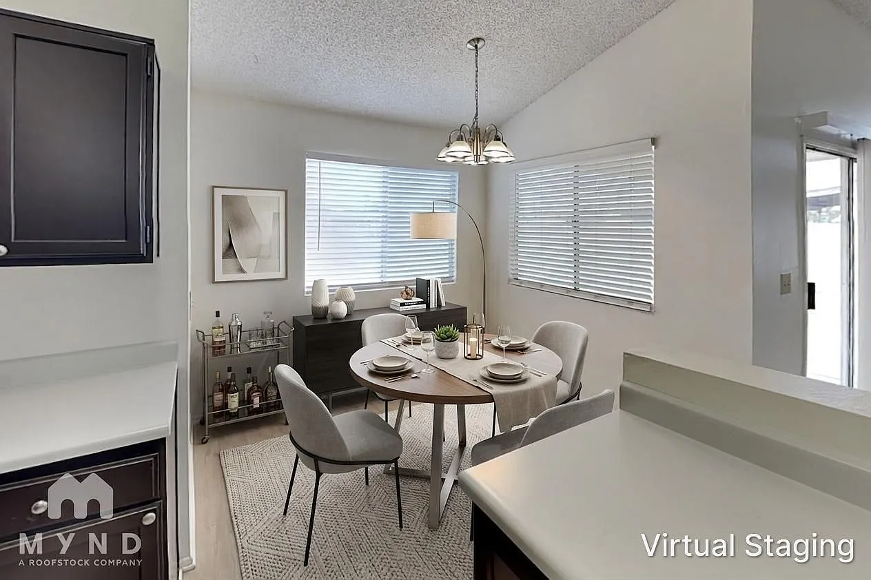 3 bed, 2.0 bath, 1197 sqft, $1,795 — Photo 3