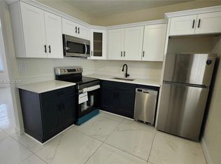 847 81st St APT 6, Miami Beach, FL 33141