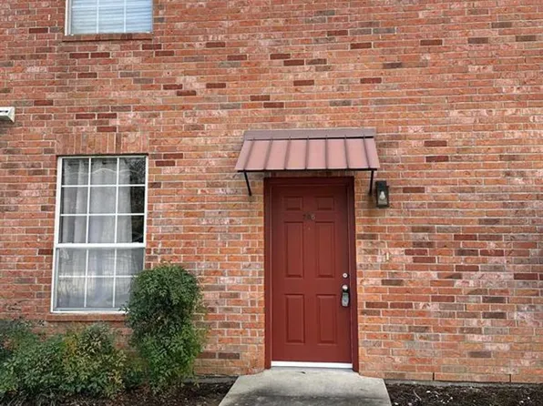 900 Dean Lee Dr, Baton Rouge, LA