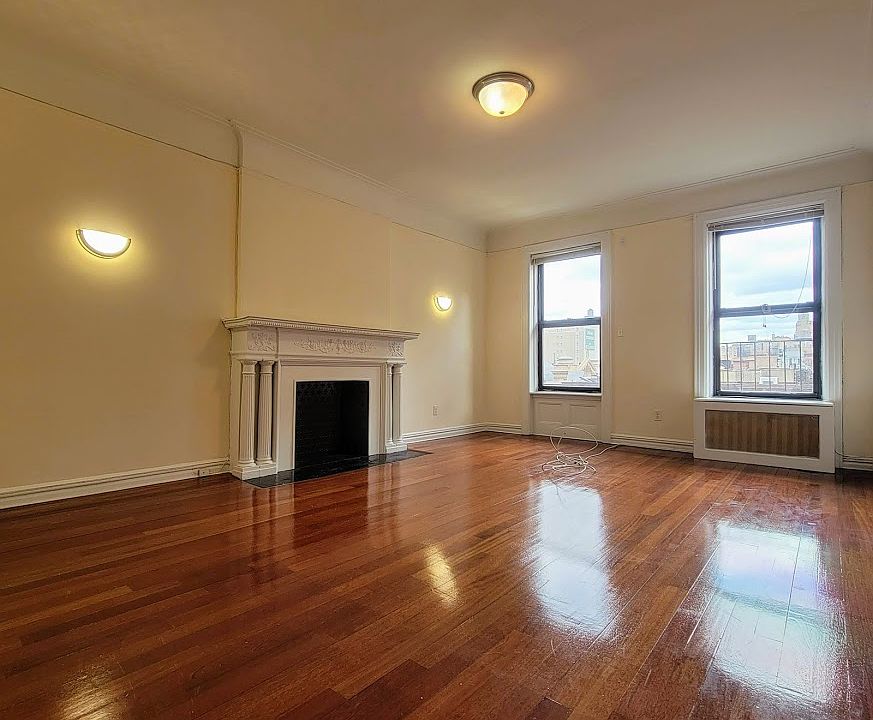1st image of 251 W 81st St #7V