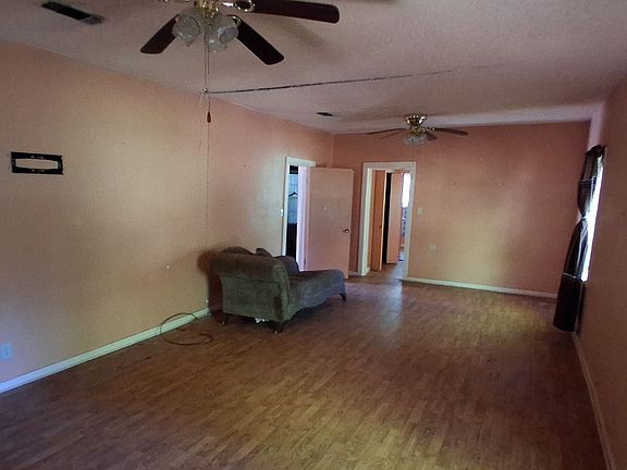 4th image of 3200 Fm 1399