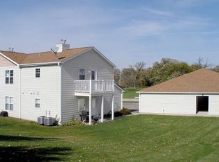 12303 Hansen Rd UNIT 1, Hebron, IL 60034