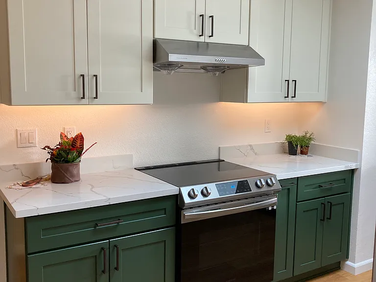 Poplar Ave — Photo 5