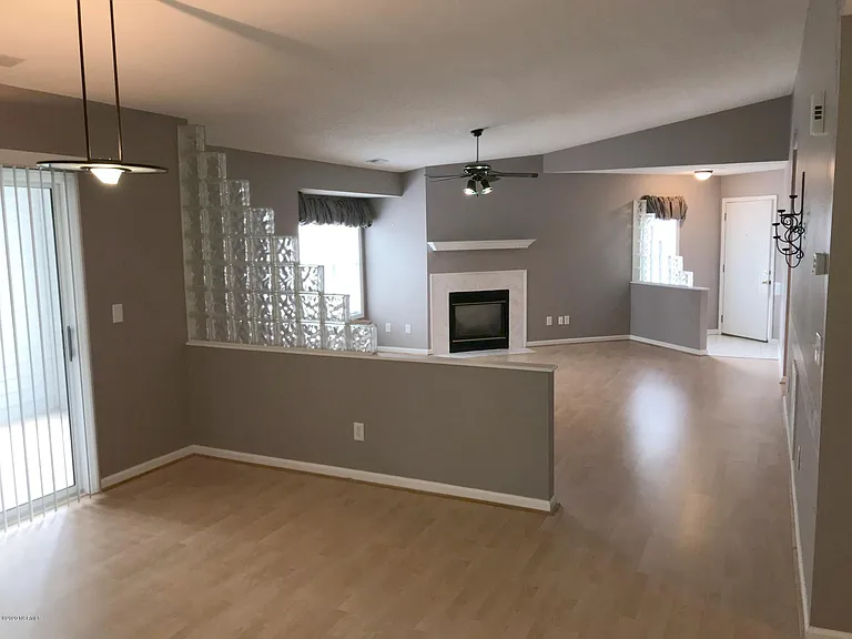 3308 Mulberry Ln #F — Photo 5