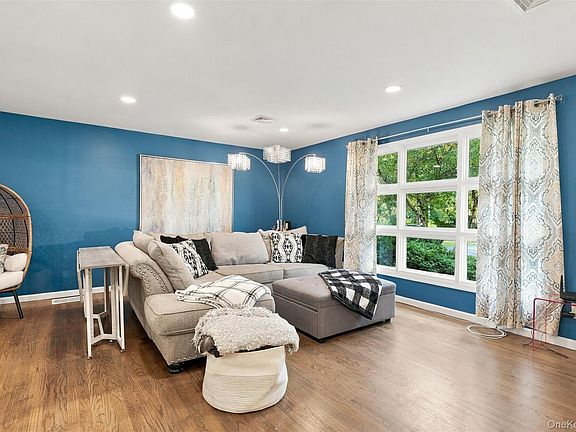 5th image of 572 Beattie Road