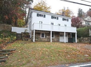 400 Quaker Rd, Chappaqua, NY 10514
