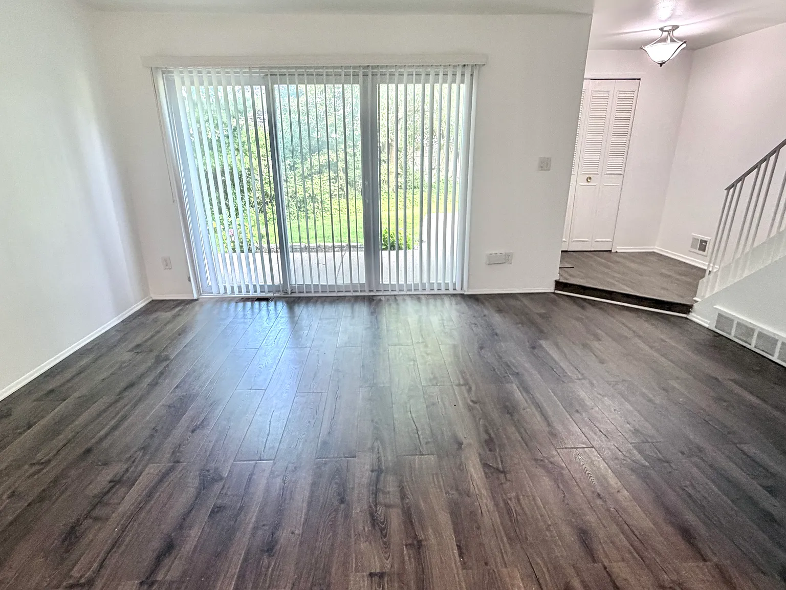 3 bed, 1350 sqft, $1,575 — Photo 3