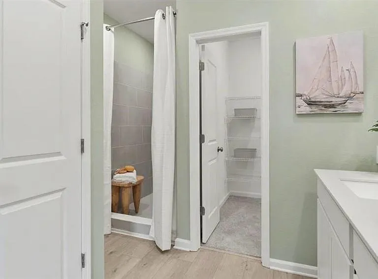 5538 Lewisham Dr — Photo 27