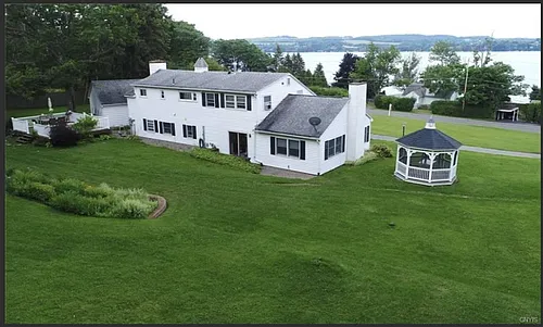 2844 E Lake Rd Photo 1