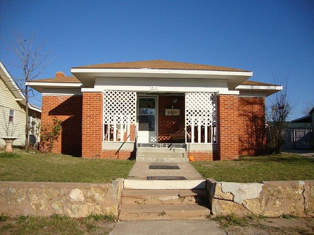 1st image of 417 Amarillo St
