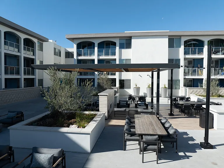 Dolphin Marina — Photo 21
