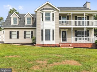 1001 Deer Mountain Dr, Harpers Ferry, WV 25425