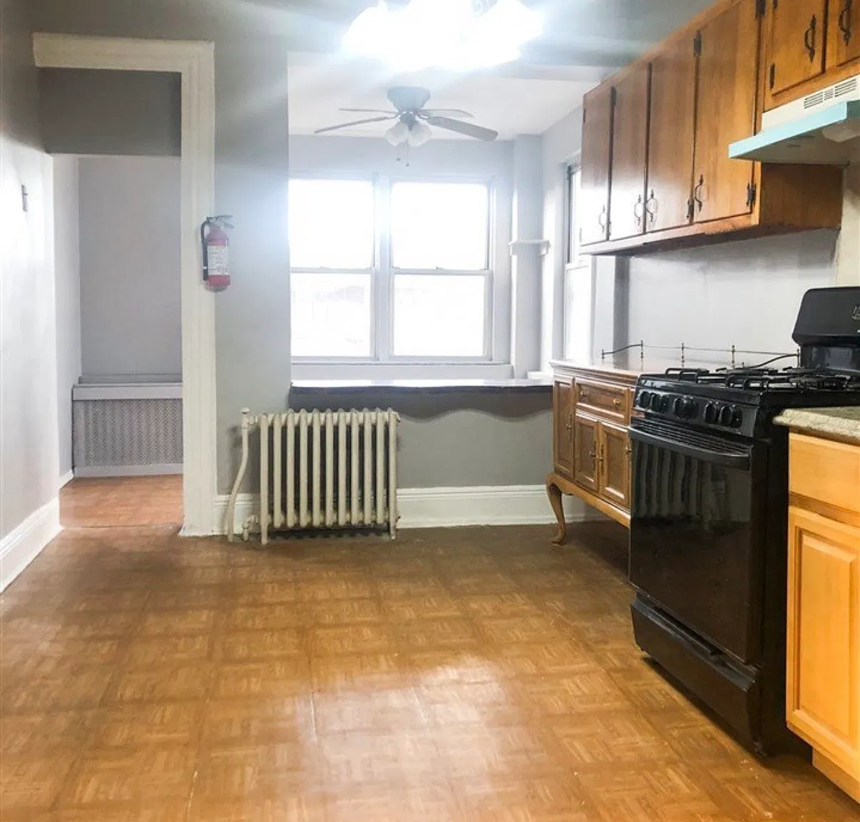 5709 Madison St — Photo 1