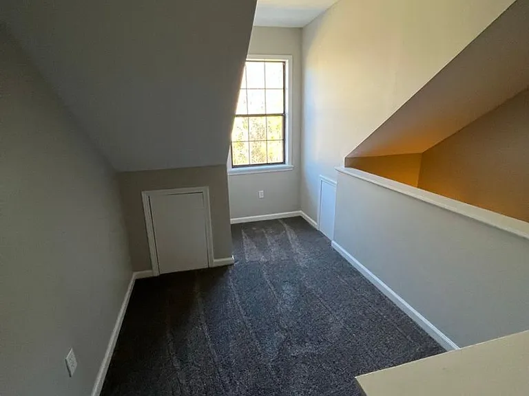 328 Amber Ln — Photo 27