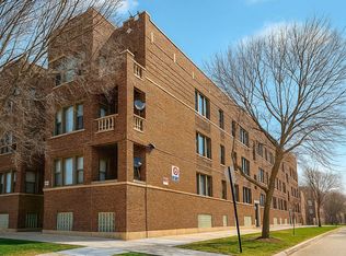 54 E 70th St #2, Chicago, IL 60637