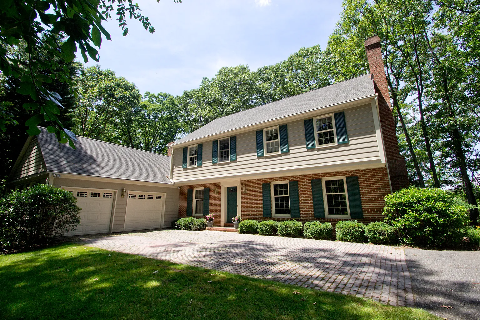 256 W Pasadena Rd photo 1