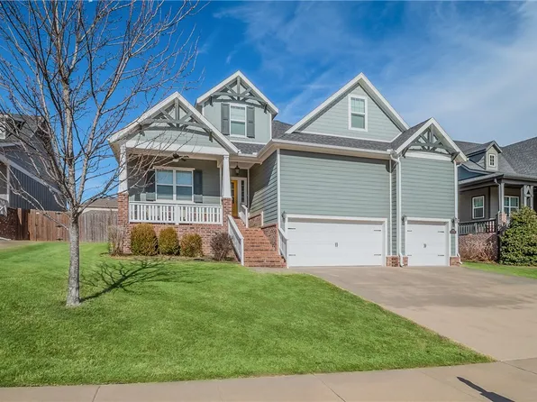 1006 Charing Cross, Cave Springs, AR 72718