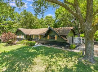 2123 Newport Rd, Saint Joseph, MO 64505