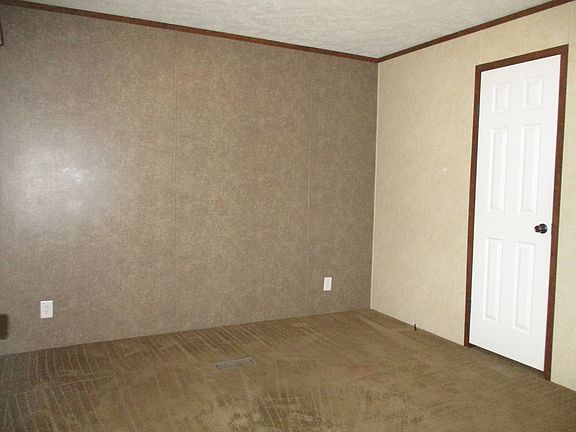 5th image of 21155 Warner Ave #944