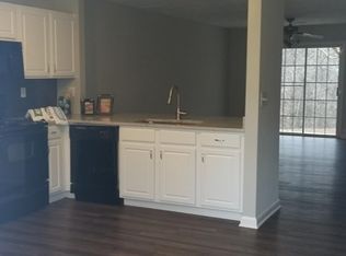 6585 Arbor Gate Dr SW, Mableton, GA 30126
