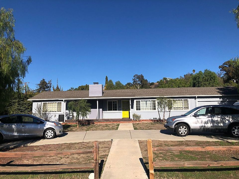 2nd image of 30 Howard Ave