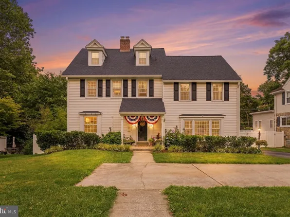 125 N Rolling Rd, Springfield, PA 19064