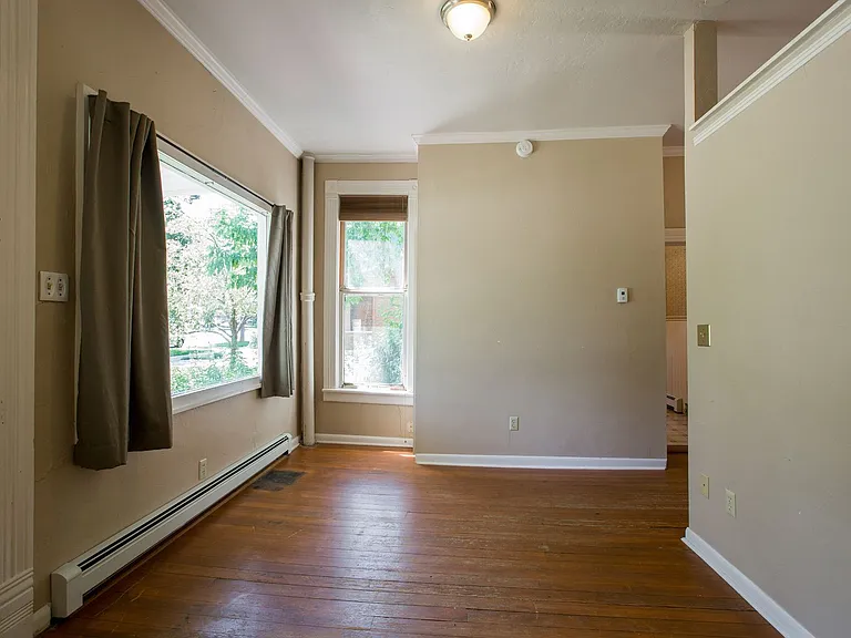 504 W Mountain Ave — Photo 10
