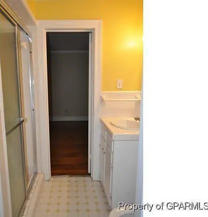 2006 S Elm St — Photo 10