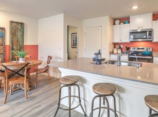 6918 Wrightshire St #24, Las Vegas, NV 89166